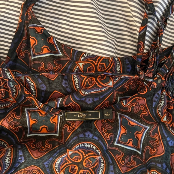 Boho chic Flowy Top - Picture 2 of 2